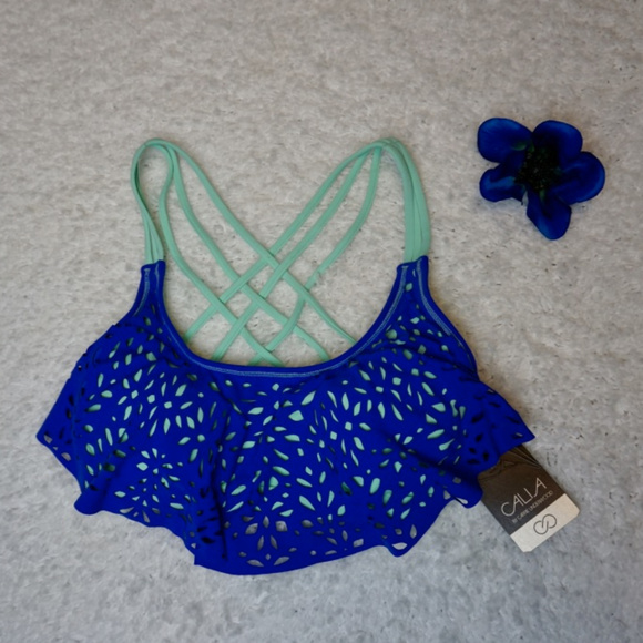 CALIA by Carrie Underwood Other - CALIA Carrie Underwood Swimsuit Top, XS, NWT!